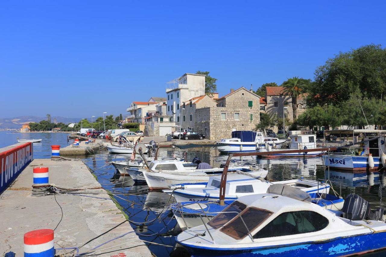 Apartments By The Sea Kastel Kambelovac, Kastela - 17188 ภายนอก รูปภาพ